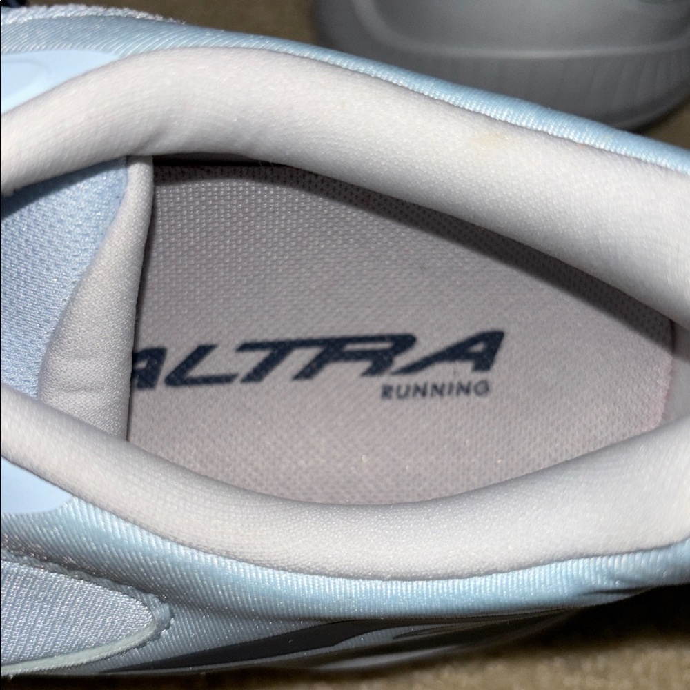 Altra Men’s Via Olympus 3 size 10.5 - Picture 5 of 5